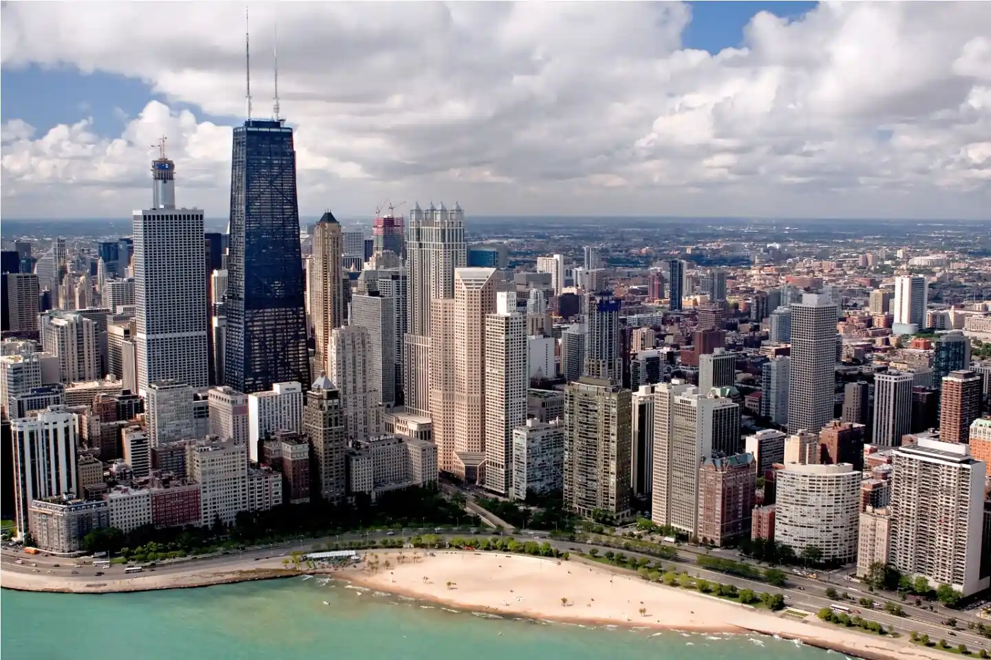 Chicago, Illinois (USA): Surga Arsitektur, Seni, dan Keindahan Taman Kota